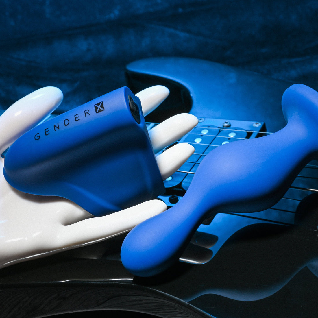 Ins & Outs Silicone Dildo & Stroker Kit - Blue